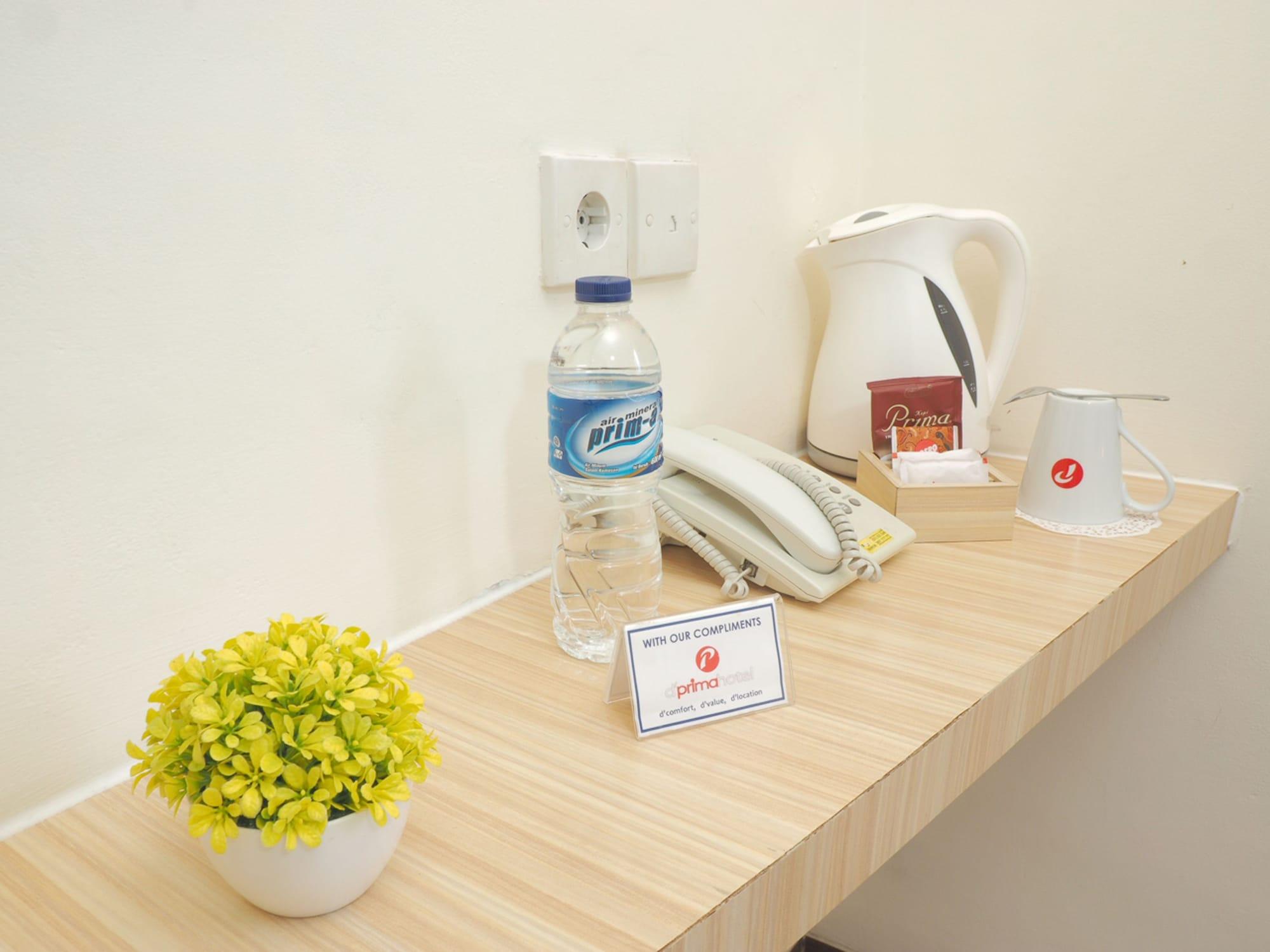 D'Primahotel Wtc Mangga Dua Джакарта Экстерьер фото