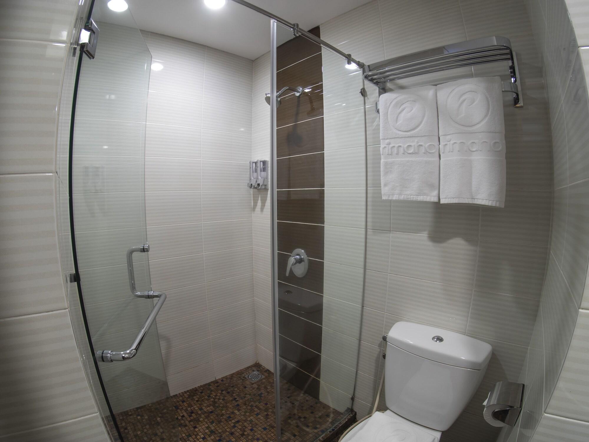 D'Primahotel Wtc Mangga Dua Джакарта Экстерьер фото