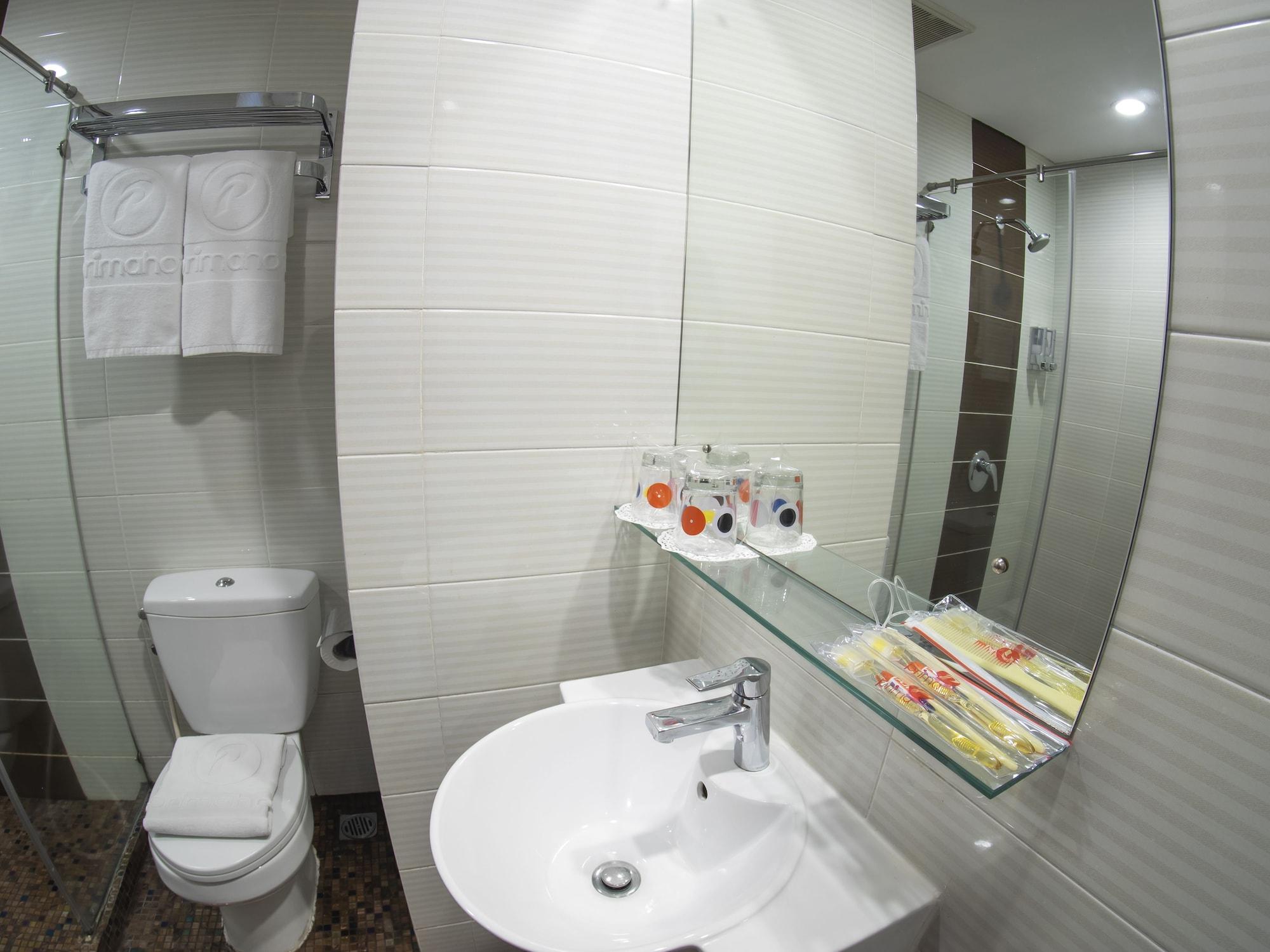D'Primahotel Wtc Mangga Dua Джакарта Экстерьер фото