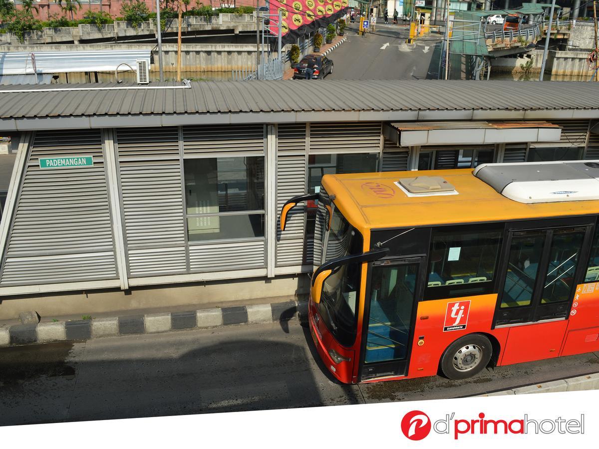 D'Primahotel Wtc Mangga Dua Джакарта Экстерьер фото