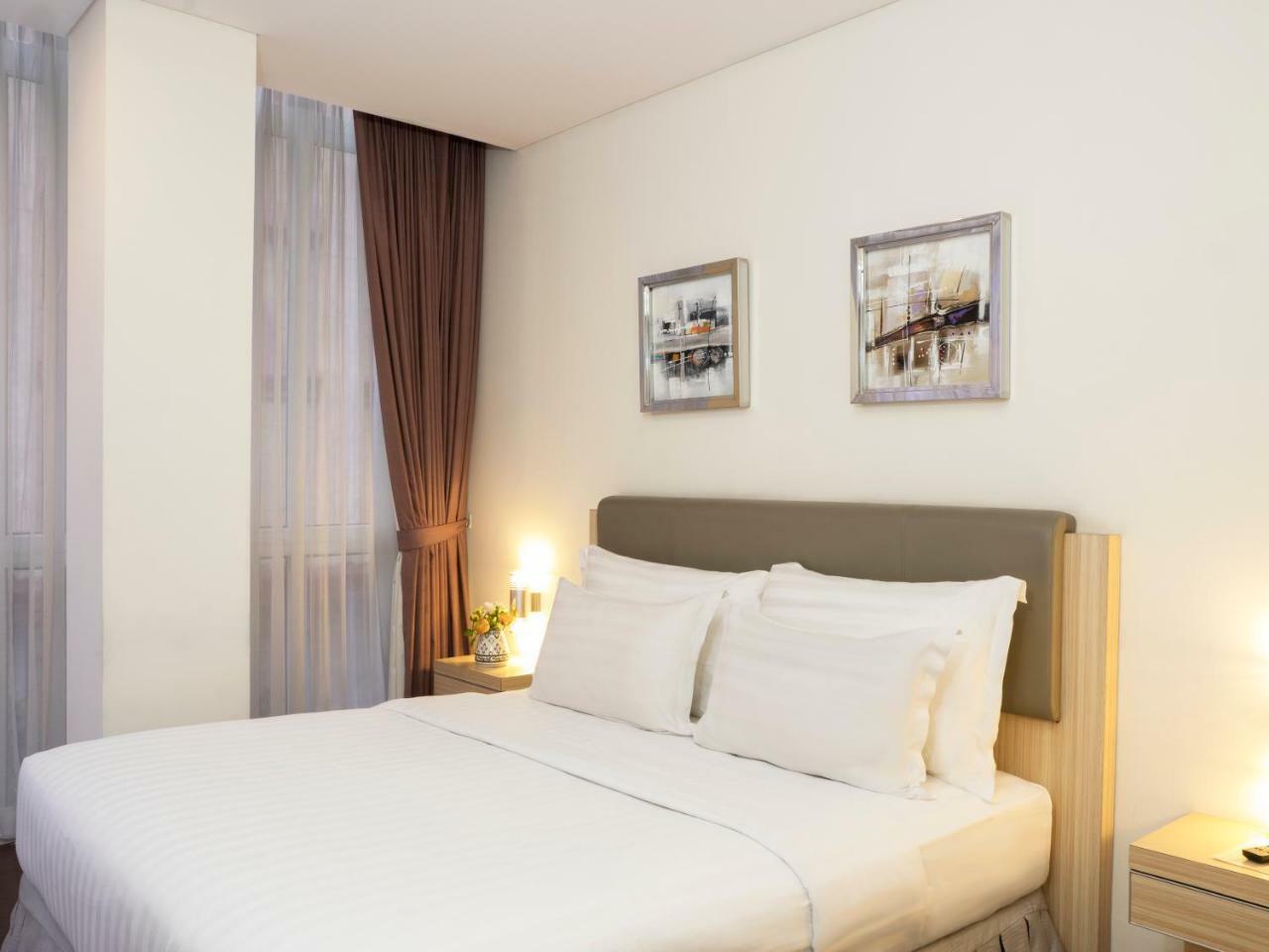 D'Primahotel Wtc Mangga Dua Джакарта Экстерьер фото