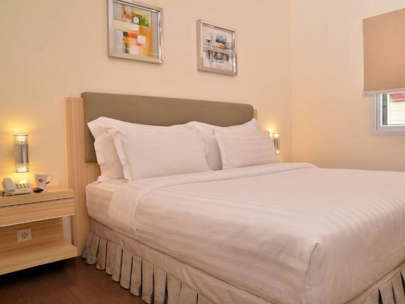 D'Primahotel Wtc Mangga Dua Джакарта Экстерьер фото