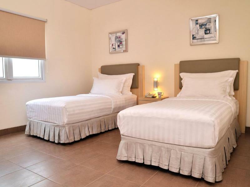 D'Primahotel Wtc Mangga Dua Джакарта Экстерьер фото